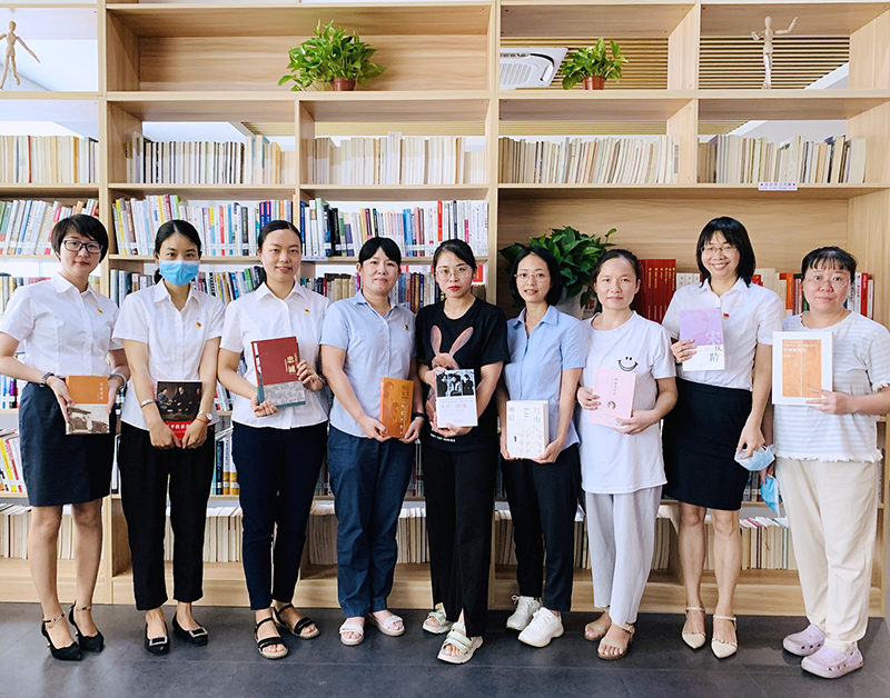 學黨史 辦實事 | 廣重集團工會女職委開展“玫瑰書香”主題閱讀活動